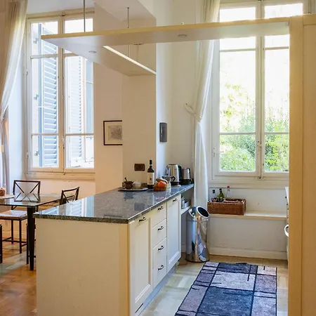 Colonna Apartment Florence