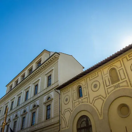 Colonna Apartment Florence